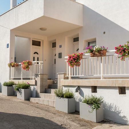 Apartments Galeb Блаце Екстер'єр фото