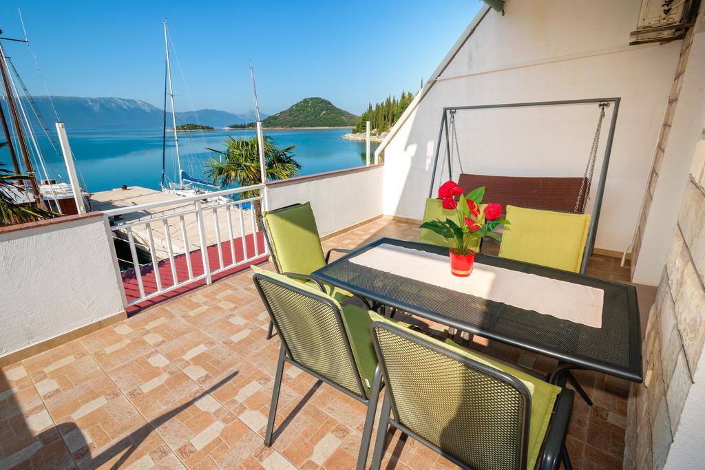 Apartments Galeb Блаце Екстер'єр фото