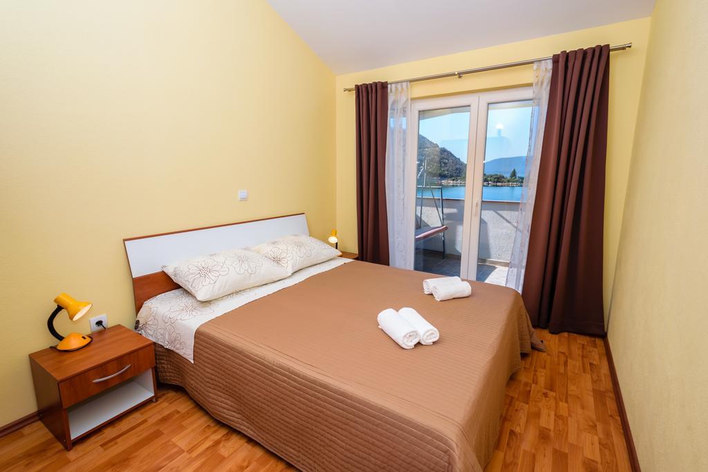 Apartments Galeb Блаце Екстер'єр фото
